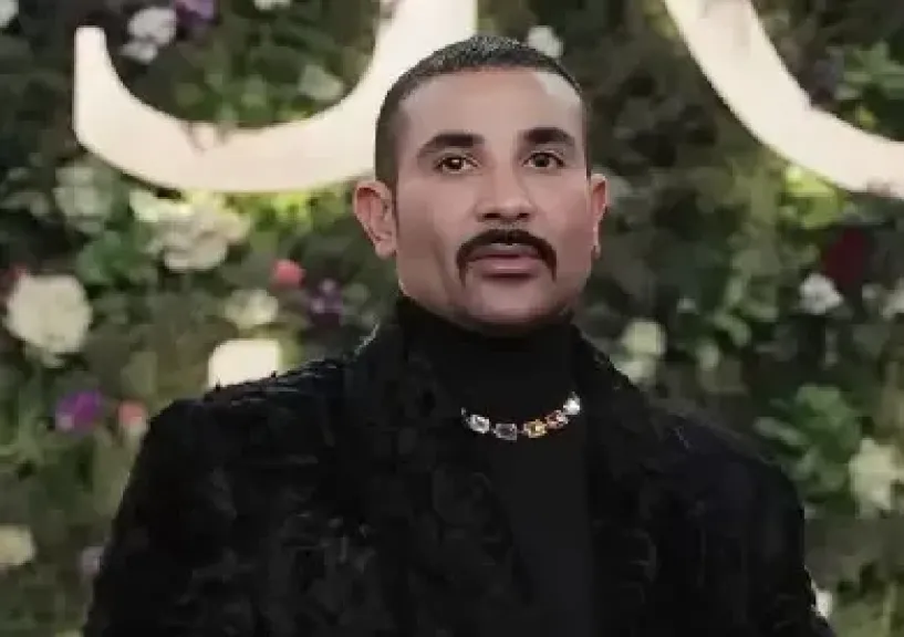 تطورات جديدة في حادث الفنان أحمد سعد علي طريق العين السخنة ونقلة للمستشفي