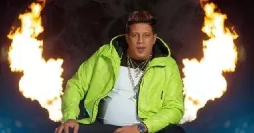 حمو بيكا: اشتغلت كل حاجة إلا مطرب.. والنجار المسلح كان أقربهم لقلبي ونفسي أمثل