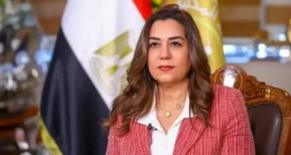 وزيرة التنمية المحلية تقيل سكرتير عام محافظة سوهاج بعد المشادة مع نائب المحافظ