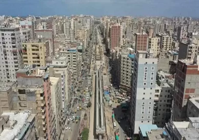 النقل: تركيب كمرات كباري مسار المرحلة الأولى من مترو الإسكندرية