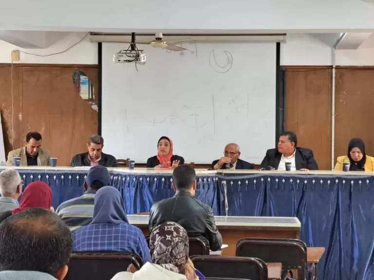 الزراعة تنظم ندوات توعية عن تحميل المحاصيل