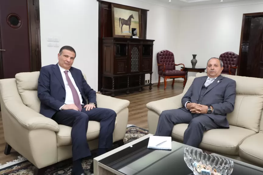 وزير الزراعة يبحث تقنين الأراضي مع محافظ بورسعيد