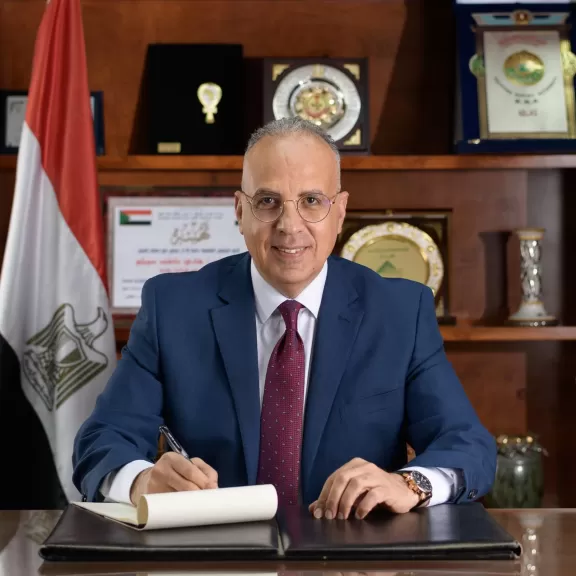 وزير الري يتابع جهود تحسين المياه بوادي النقرة باسوان