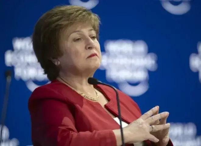 صندوق النقد يعلن صرف 2.5 مليار دولار لمصر بعد اتمام المراجعتين الخامسة والسادسة