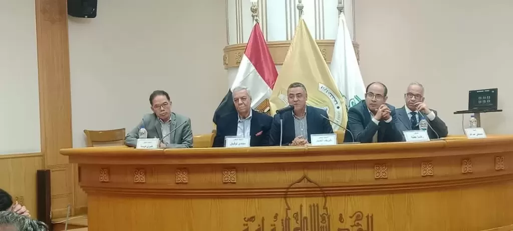 صلاح فضل.. رحلة عطاء في الأدب بالأعلى للثقافة