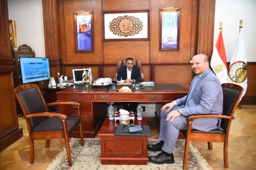 محافظ مطروح يستقبل وكيل وزارة الصحة