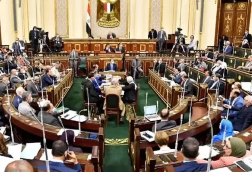 مجلس الشيوخ يحيل طلبات تجديد الخطاب الدينى للجان المختصة