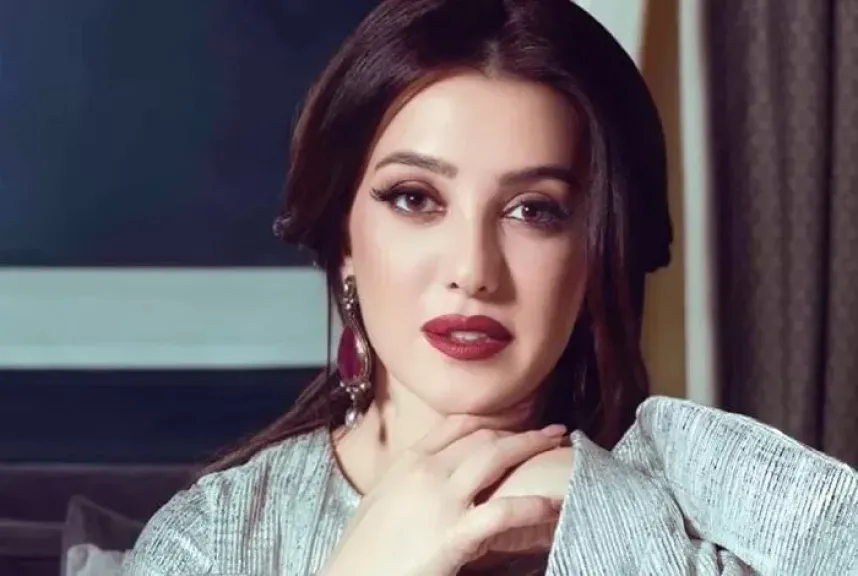 عمرو يوسف يكشف سبب غياب كندة علوش عن العرض الخاص لفيلم درويش
