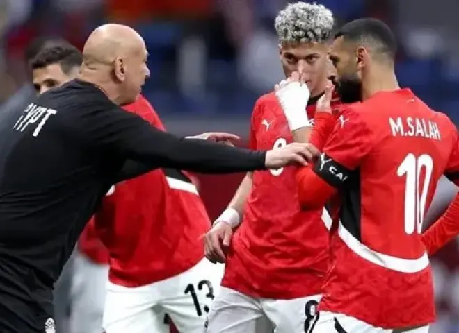 لأول مرة.. رد رسمي يكشف حقيقة تهديد حسام حسن باستبعاد إمام عاشور من منتخب مصر