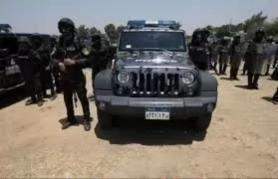 ضبط 3 عناصر جنائية بالقاهرة لقيامهم بجلب كمية من المواد المخدرة والأسلحة النارية بقصد الاتجار