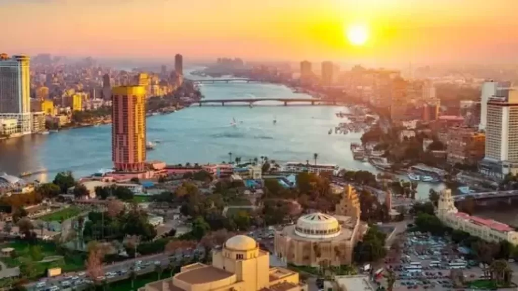 مصر تستمر في برنامج مبادلة الديون للتخلص من أعباء ديونها ومساع لتحويلها إلى استثمارات