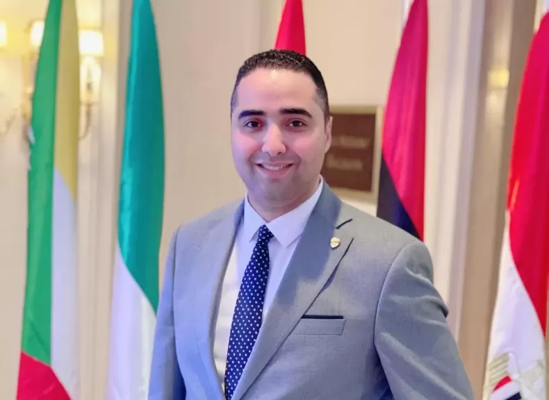 أستاذ قانون دولي: استهداف المنشآت النووية الإيرانية جريمة حرب والصمت الأممي تواطؤ مع المعتدين