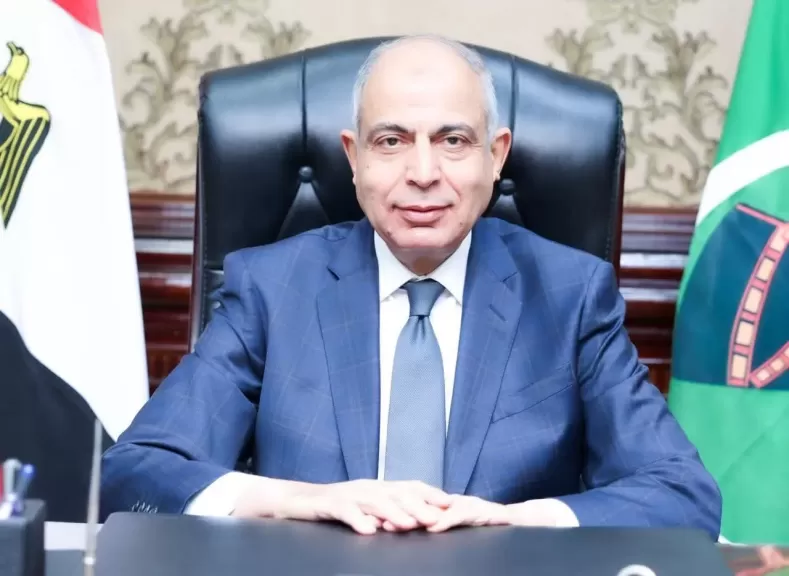 محافظ المنيا: تطوير البنية التحتية وخدمة المواطن أولوية قصوى
