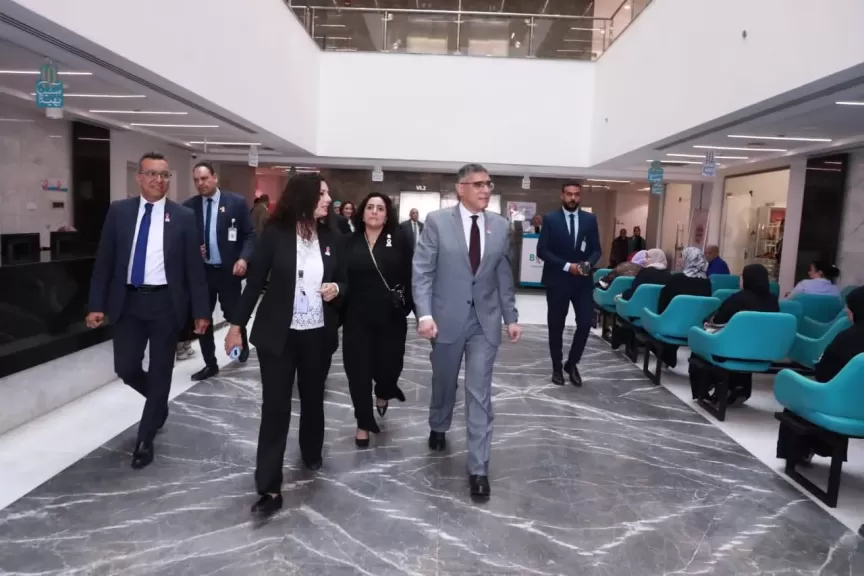 محافظ الجيزة يتفقد مستشفى ”بهية” للكشف المبكر عن سرطان الثدي وعلاجه بمدينة الشيخ زايد