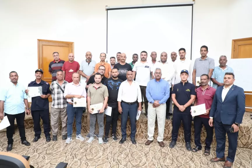 سكرتير عام البحر الأحمر يشهد ختام فعاليات الدورة التدريبية ” الحماية المدنية والسلامة والصحة المهنية ”