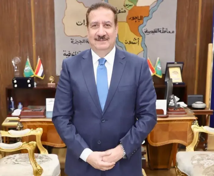 بسبب حريق المصنع محافظ المنوفية يغير خط سيرة من اشمون والباجور الي السادات