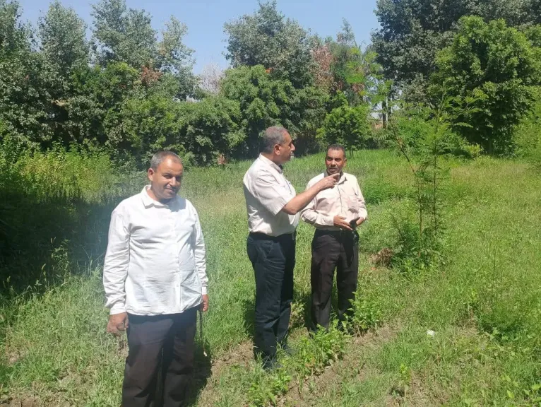 محافظ أسيوط يؤكد أهمية متابعة العمل بالإدارات والقطاعات الخدمية.. ووكيل وزارة الزراعة يتفقد الادارة الزراعية بالبداري والمشتل المُلحق