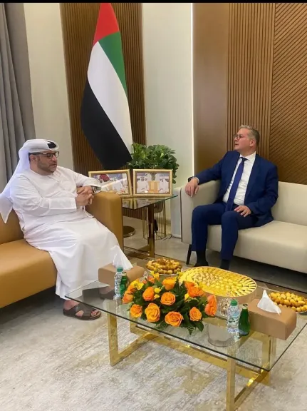 وزير البترول يبحث مع مدير الديوان الأميري بالفجيرة  تعزيز مجالات التعاون المشترك