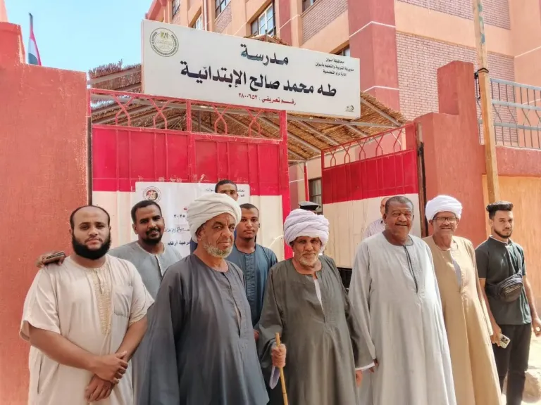 الجلباب الصعيدي يتصدر التصويت في انتخابات الشيوخ بأسوان