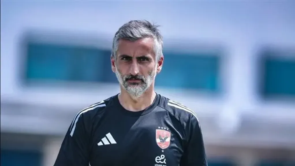 لوبيز ينضم لجهاز الأهلي بتوصية من ريبيرو قبل انطلاق الدوري
