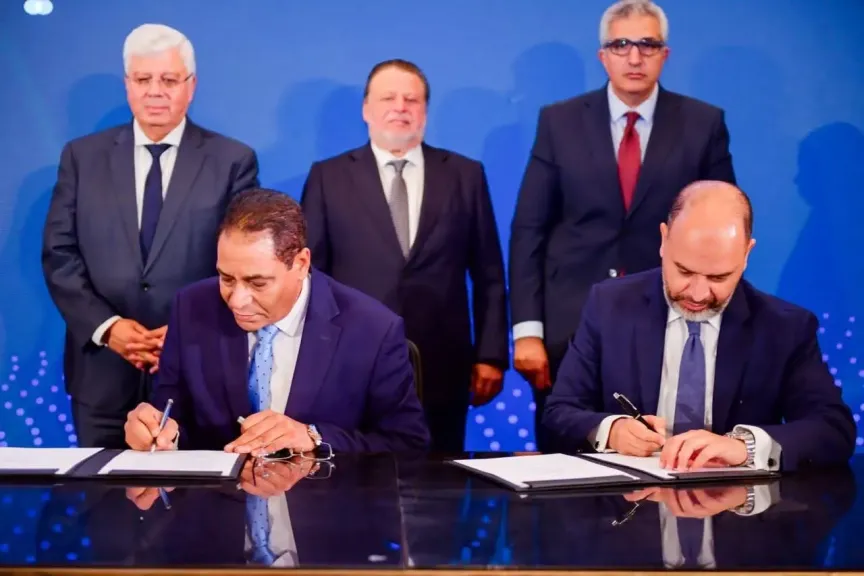 إطلاق أول برنامج جامعي من نوعه لتدريس العلوم المصرفية في عدد من كليات التجارة بدءًا من العام الدراسي 2025/2026