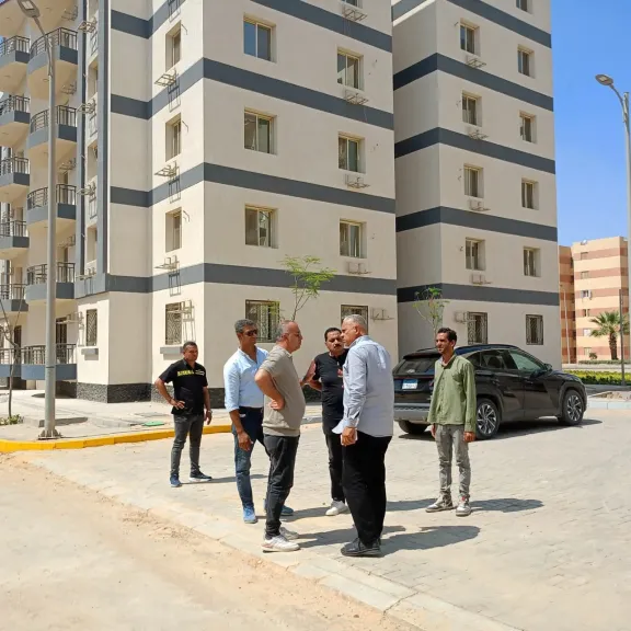 رئيس جهاز مدينة بدر يتفقد تطوير مدخل المدينة ومشروع الإسكان المتميز