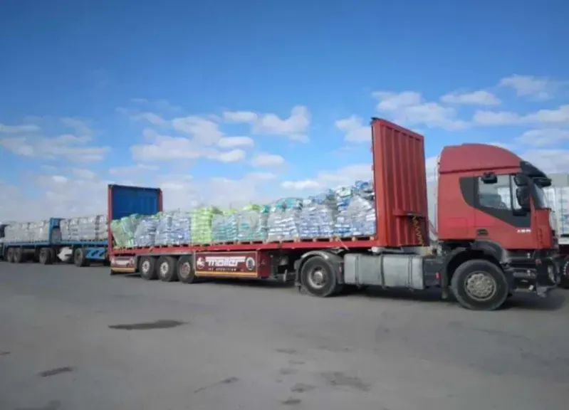 انطلاق شاحنات قافلة المساعدات الانسانية لـ 123 تجاه غزة