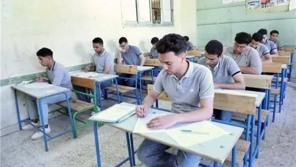 الدور الثاني 2026.. رابط جدول امتحانات الدبلومات الفنية