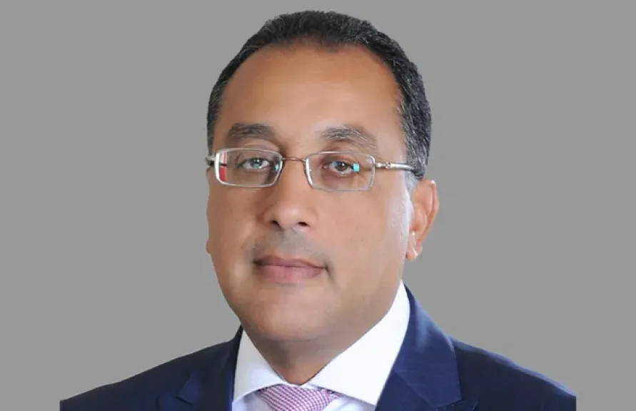 رئيس الحكومة يغادر البلاد للمشاركة في أعمال الدورة الـ 33 للجنة العليا الأردنية المشتركة بالعاصمة عمّان