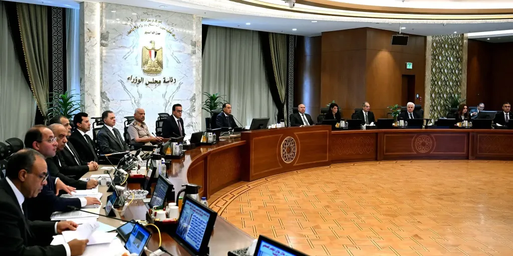 مدبولي يوجه الوزراء المعنيين بتكثيف الجهود لتنفيذ الوثائق التي تم توقيعها بين مصر والأردن