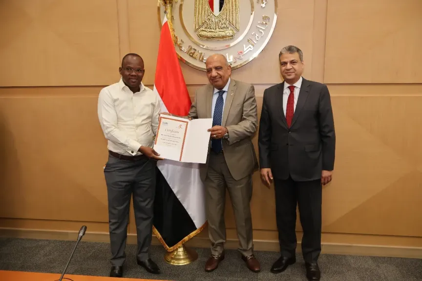 وزير الكهرباء يشهد احتفالية تخريج 25 متدربا إفريقياً بمجالات تطوير البنية التحتية والطاقة المتجددة