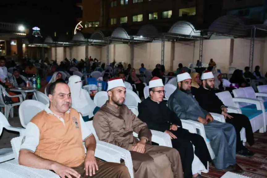 أوقاف مطروح تعقد لقاء تثقيفيا توعويا عن محاربة الشائعات بالتعاون مع بيت العائلة المطروحية