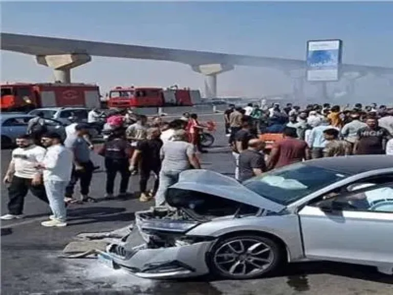 القبض على فنانة عربية مخمورة بعد اصطدامها بسيارة ملاكي بمحور 26 يوليو