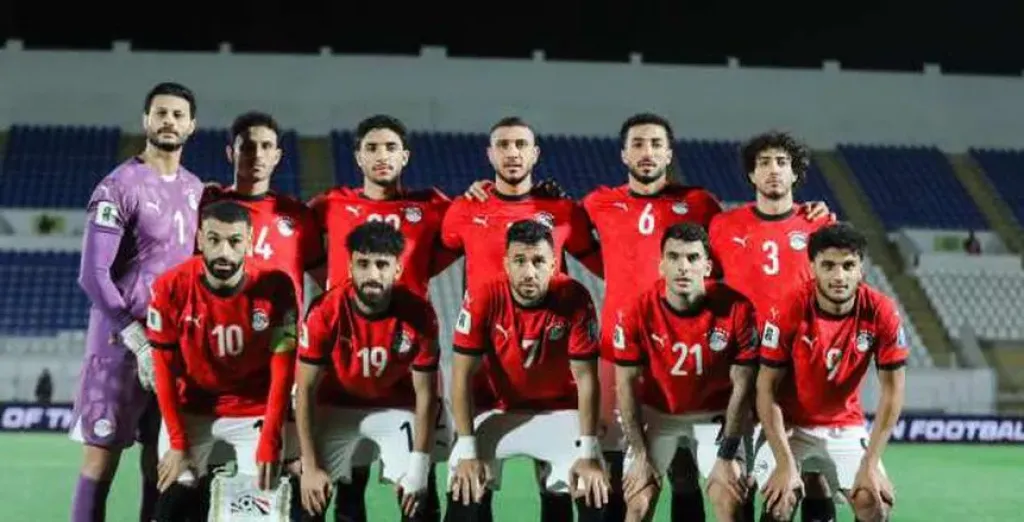 حسام حسن يختار ثلاثي حراسة المرمى في معسكر منتخب مصر.. وموقف الشناوي