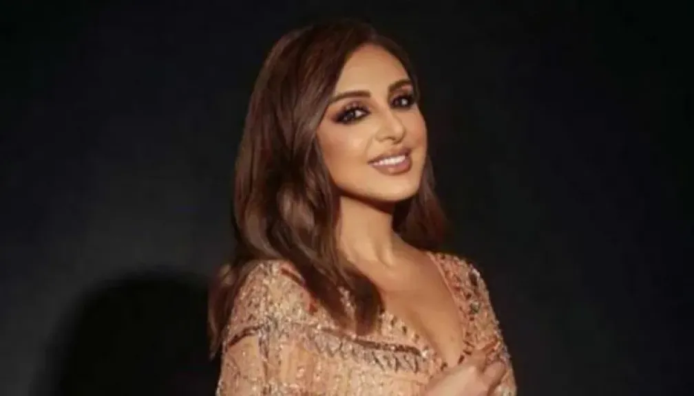 «أنغام تعاني».. والدها يكشف تفاصيل حالتها الصحية
