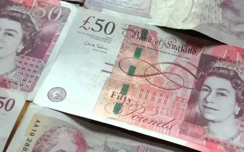 سعر الجنيه الإسترليني اليوم الإثنين 29 سبتمبر أمام الجنيه المصري| تحديث لحظي من جميع البنوك