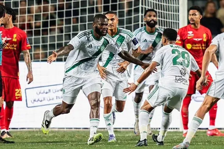 الأهلي يفترس القادسية ويتأهل لمواجهة النصر في نهائي السوبر السعودي
