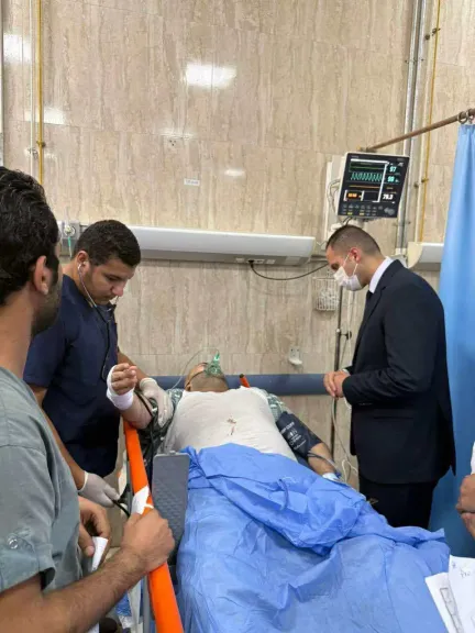 نائب وزير الصحة يزور مصابي حادث طريق «الإسكندرية - مطروح»