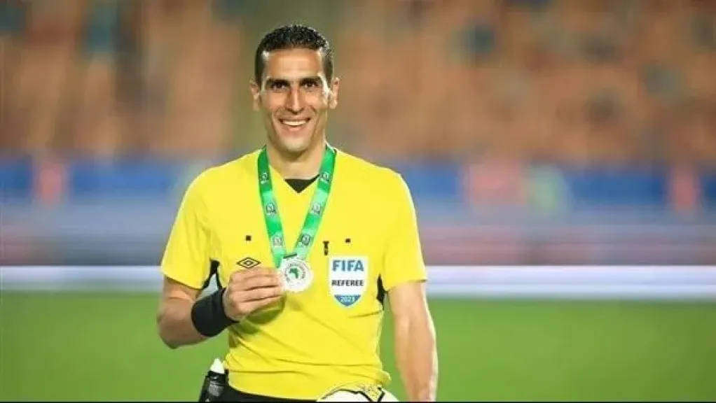 محمود ناجي يدير مباراة السنغال وأوغندا في ربع نهائي كأس أمم إفريقيا للمحليين