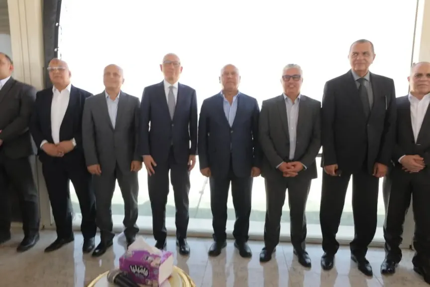 وزير الصناعة والنقل يتابع التقدم في معدلات تنفيذ مشروع تطوير واستكمال ميناء السخنة