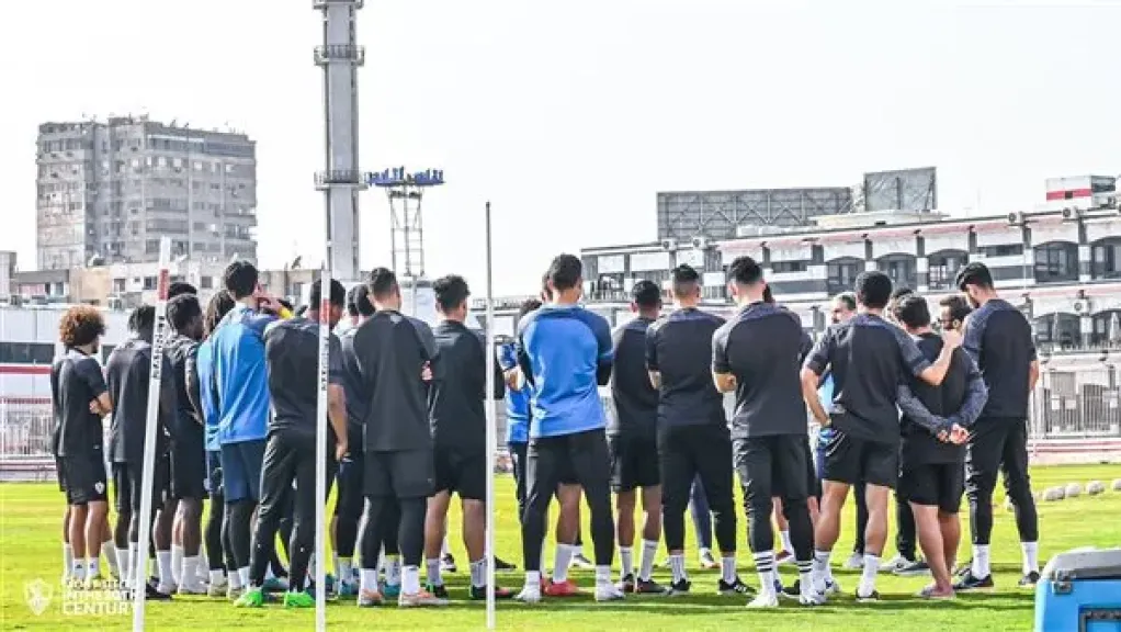 فيريرا يخفض الحمل البدني للاعبي الزمالك قبل مواجهة دجلة