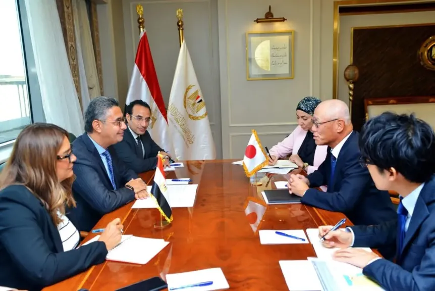 وزير التموين والتجارة الداخلية يلتقي سفير اليابان بالقاهرة