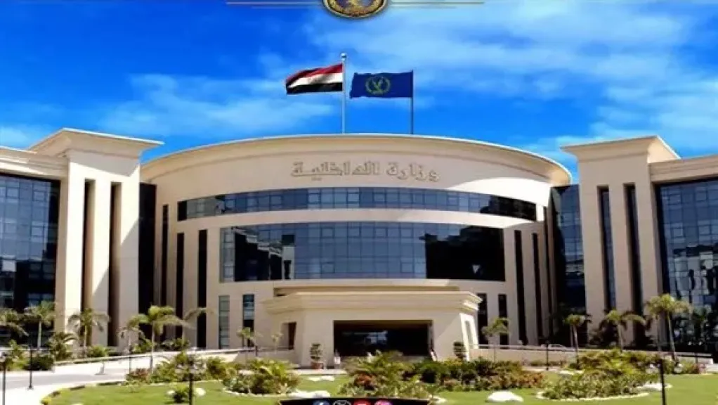 وزارة الداخلية تدخل البهجة على النزلاء في ذكرى المولد النبوي الشريف