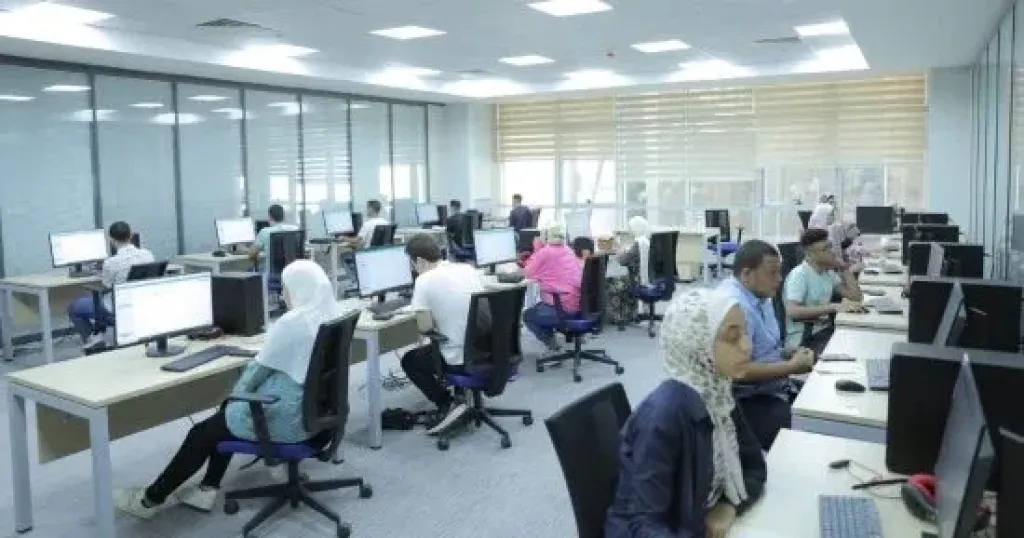 غدا.. الفرصة الأخيرة لتسجيل رغبات طلاب المرحلة الثالثة للثانوية العامة