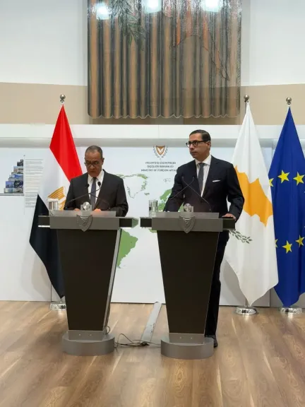 وزير الخارجية المصرى يلتقى نظيره القبرصى