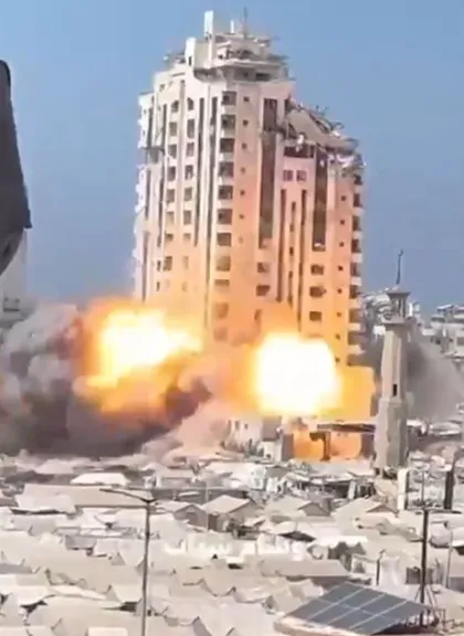 مدير الإغاثة الطبية بغزة: لا نستطيع التعامل مع ضحايا قصف الأبراج.. والاحتلال يمنع المساعدات الطبية منذ أسبوعين