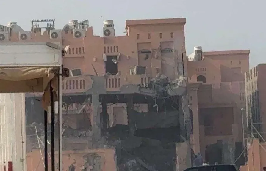 مصدر قيادي في حماس: نجاة وفد الحركة المفاوض في الاستهداف الإسرائيلي بالدوحة
