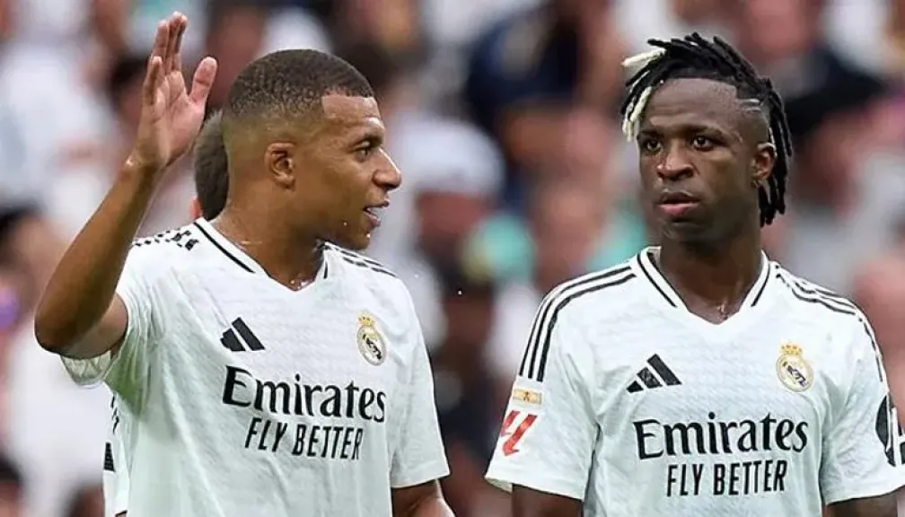 رغم زيارة «فرانس فوتبول».. هل يقاطع ريال مدريد حفل الكرة الذهبية؟