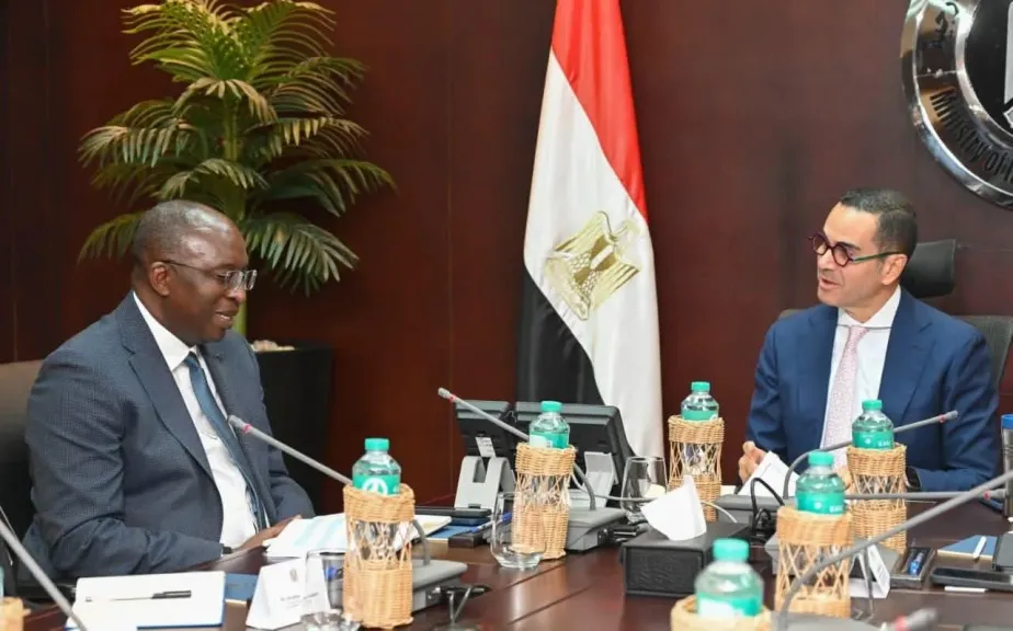وزير الاستثمار يستعرض مع وفد مجموعة البنك الدولى برامج ومشروعات التعاون الحالية والمستقبلية