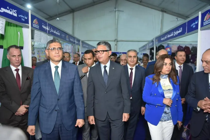 بالإنابة عن رئيس الوزراء.. وزير التموين يفتتح المعرض الرئيسي “أهلاً مدارس” بالعمرانية